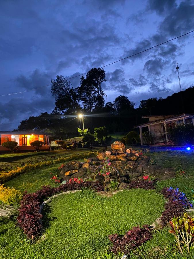 Cabanas Y Flores Jericoc  Exterior foto